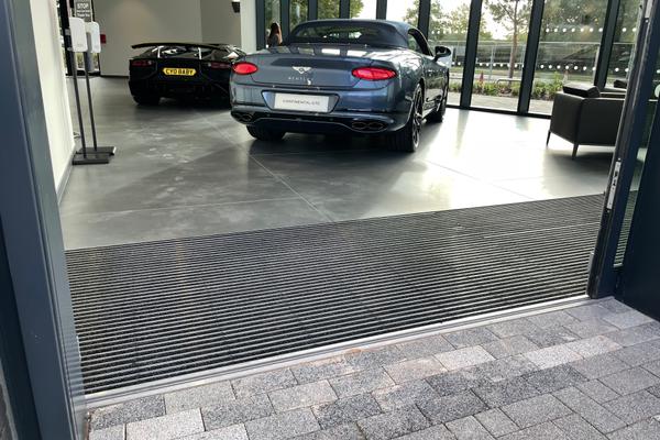 Lamborghini & Bentley Showroom   Geggus Top Clean Classic Ribbed Carpet Matting